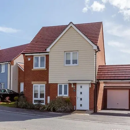 Heath Reach Villa Poole Exterior photo